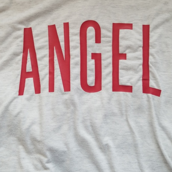 Both sleep tops! - Picture 3 of 4